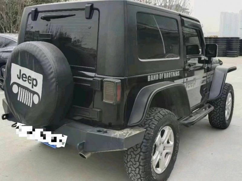 郑州11年Jeep牧马人4