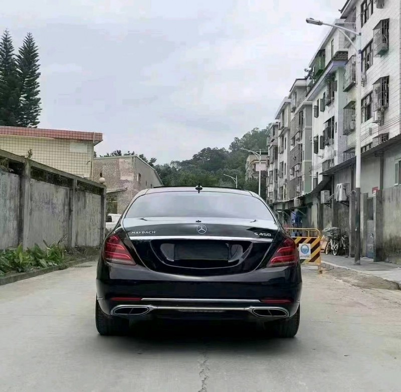 深圳17年奔驰迈巴赫S级9