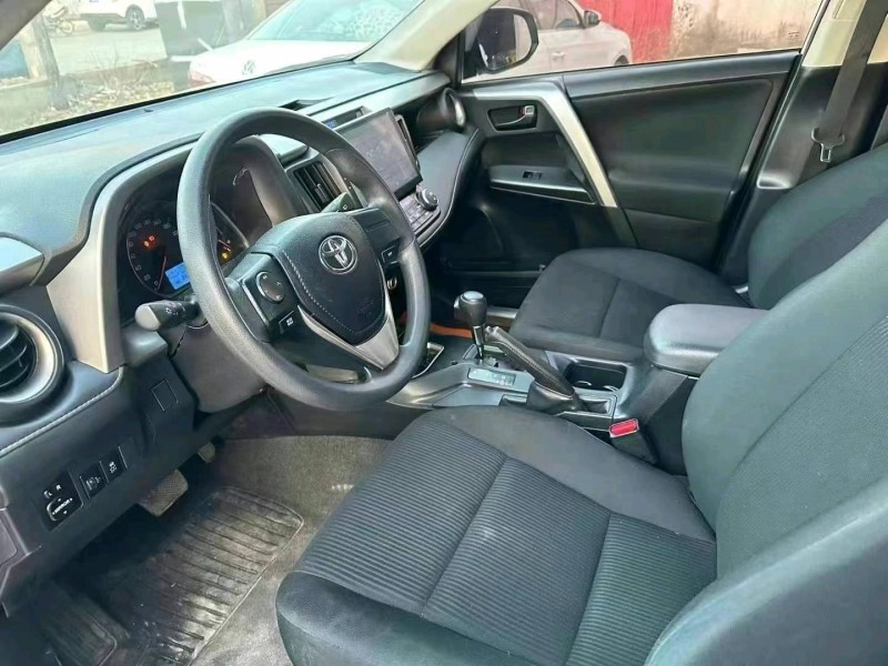 沧州18年丰田RAV4荣放6
