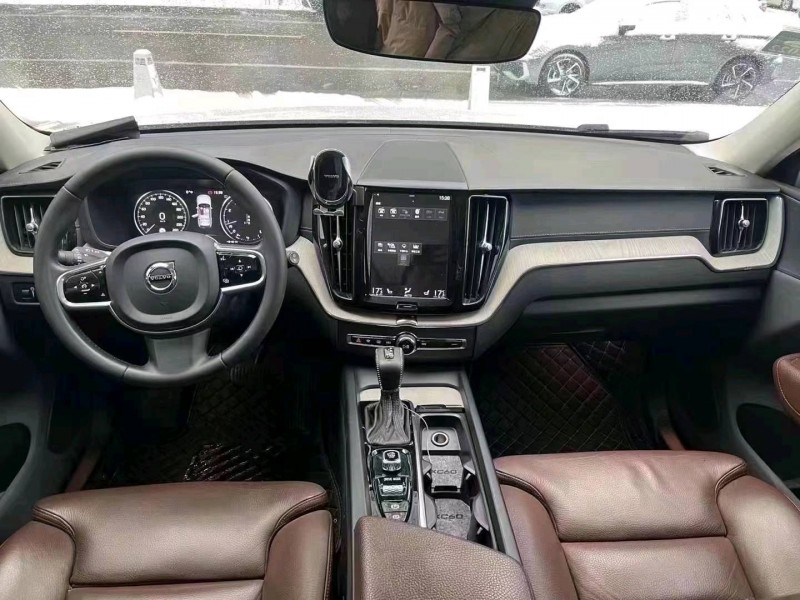 徐州20年沃尔沃XC604