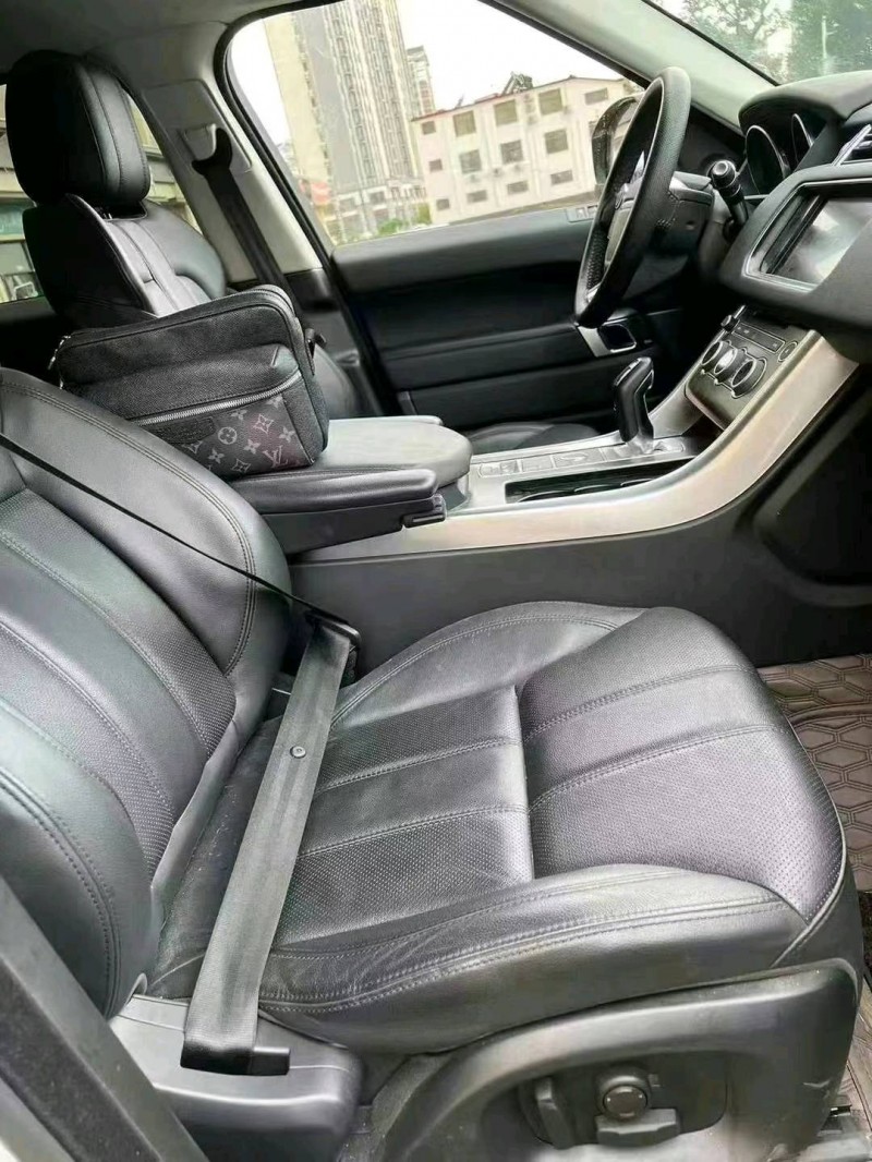 东营14年路虎揽胜运动4