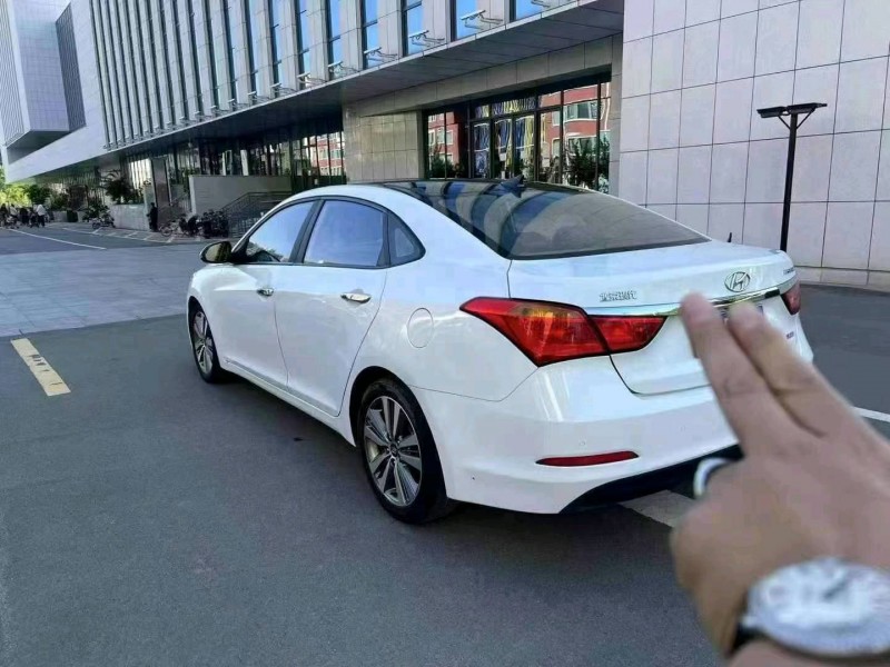 烟台17年现代名图4