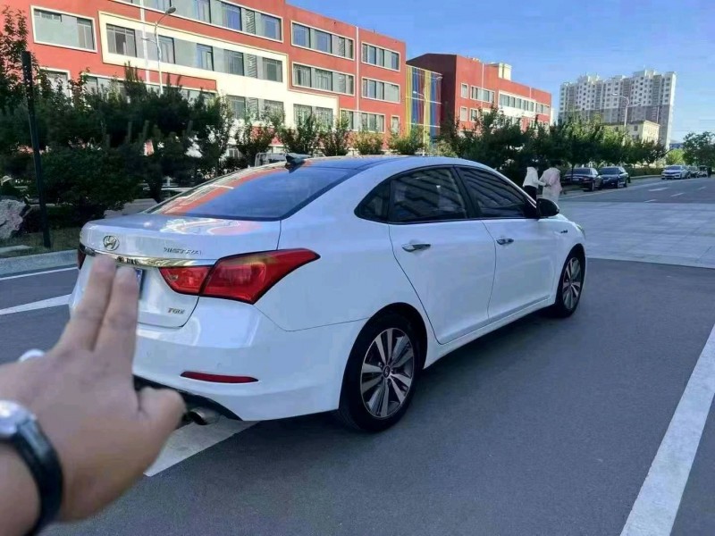 烟台17年现代名图5