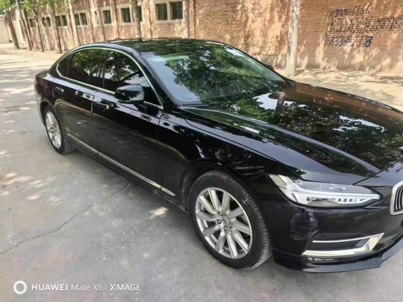 保定20年沃尔沃S902