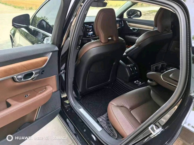 保定20年沃尔沃S907