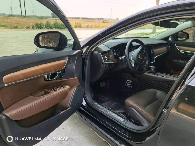 保定20年沃尔沃S908