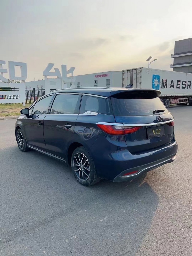 徐州18年比亚迪宋4