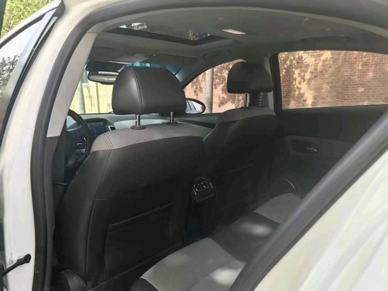 保定13年雪佛兰科鲁兹6