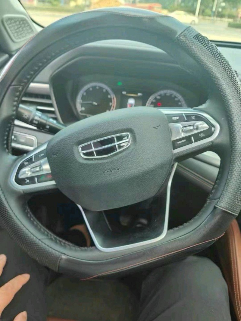 武汉23年吉利远景X64