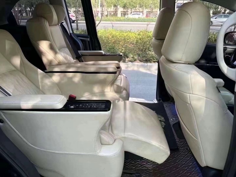 济宁23年本田奥德赛6