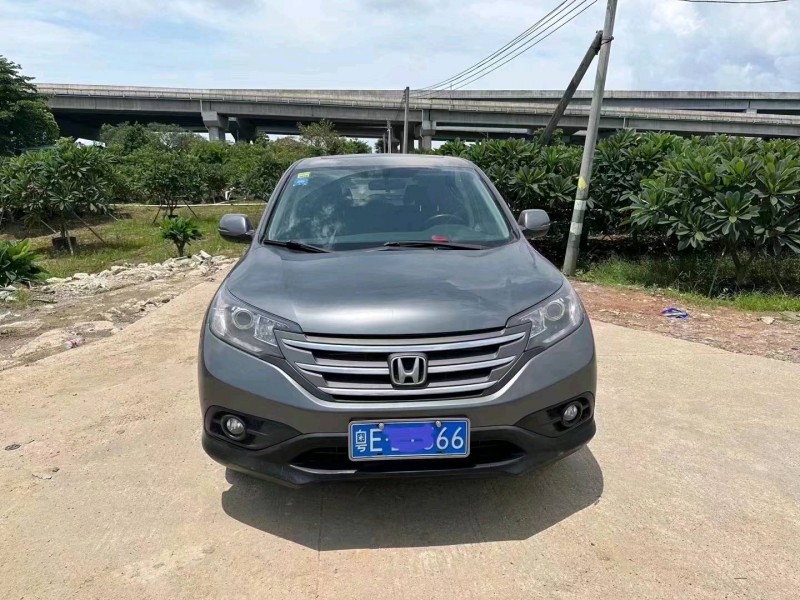 汕头13年本田CRV1