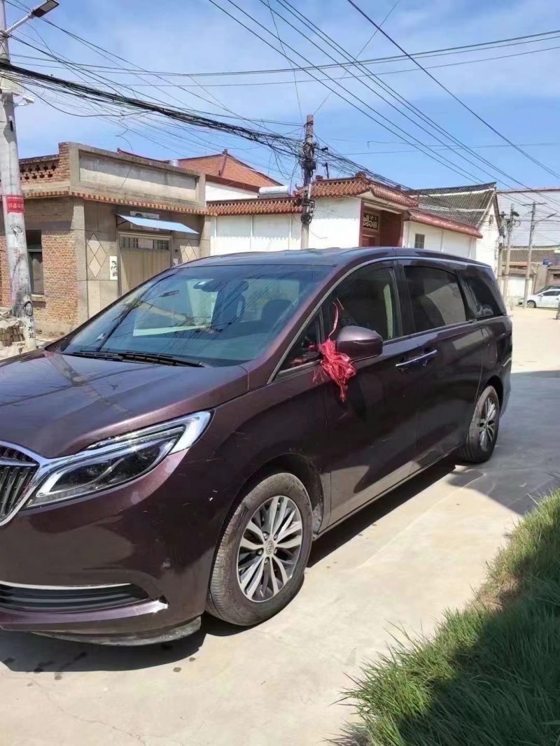 菏泽18年别克GL82