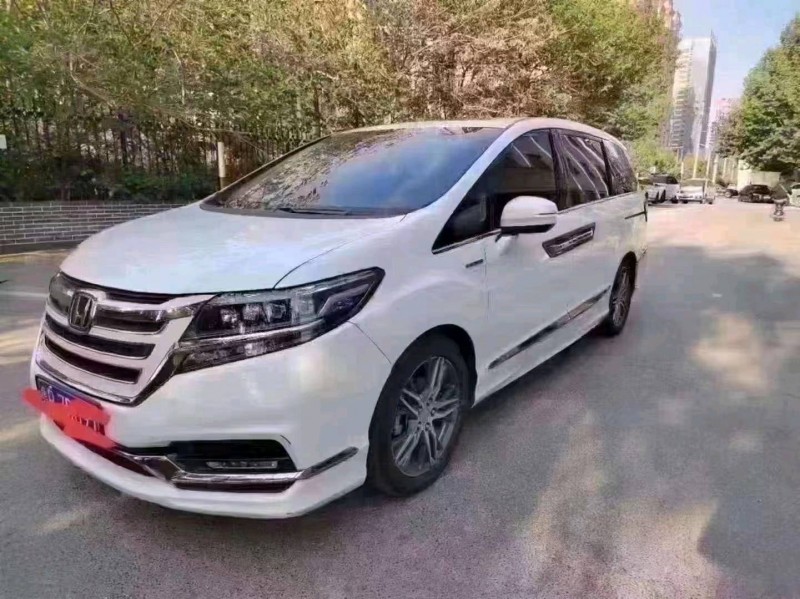 聊城19年本田艾力绅3