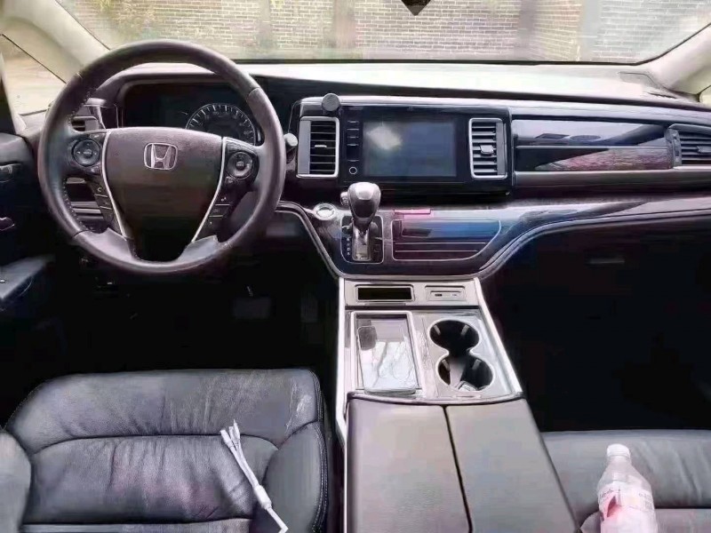 聊城19年本田艾力绅4