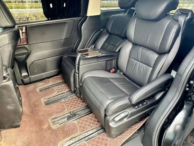 徐州19年本田艾力绅4