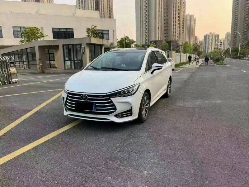 苏州19年比亚迪宋3