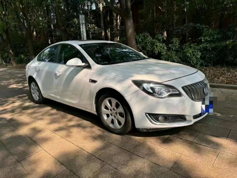 徐州16年别克君威2