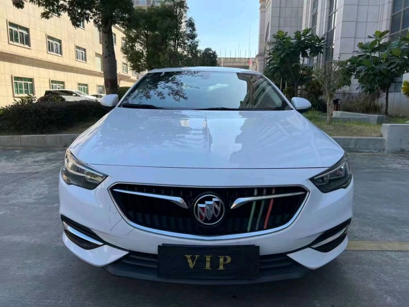 广州18年别克君威1