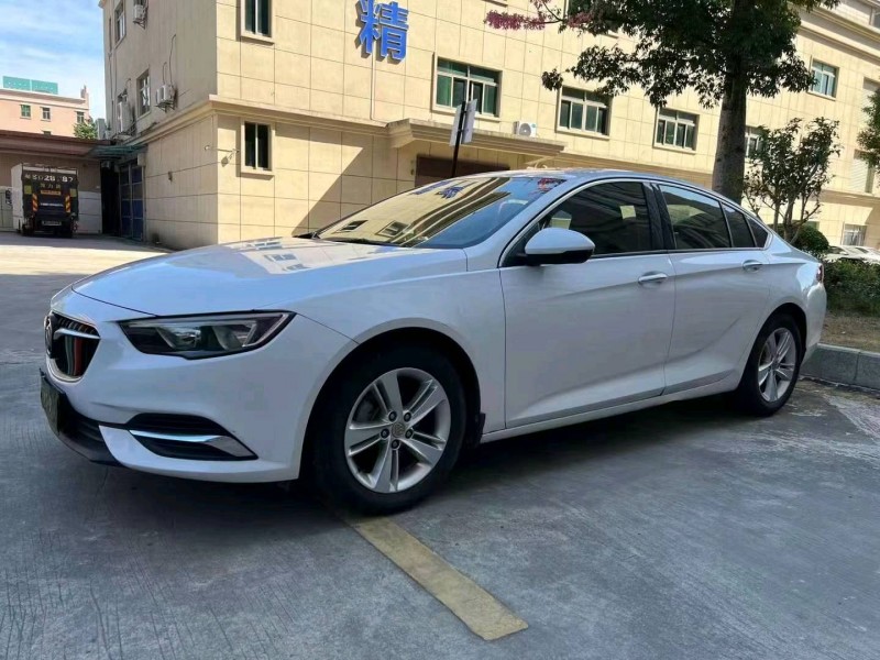 广州18年别克君威2