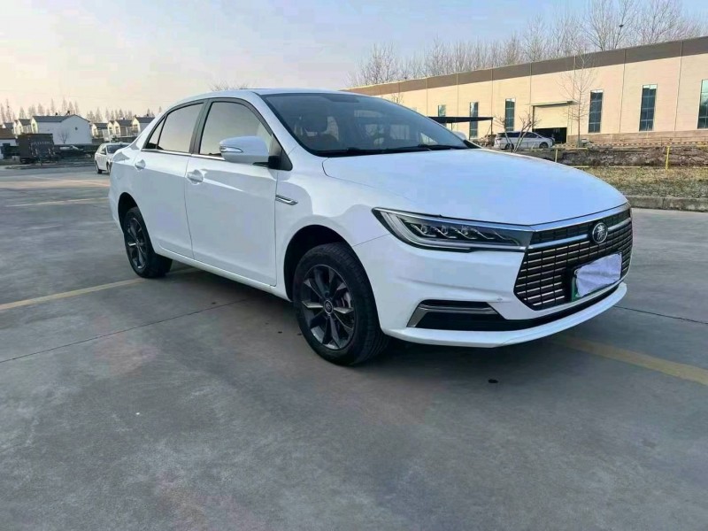 徐州23年比亚迪秦3