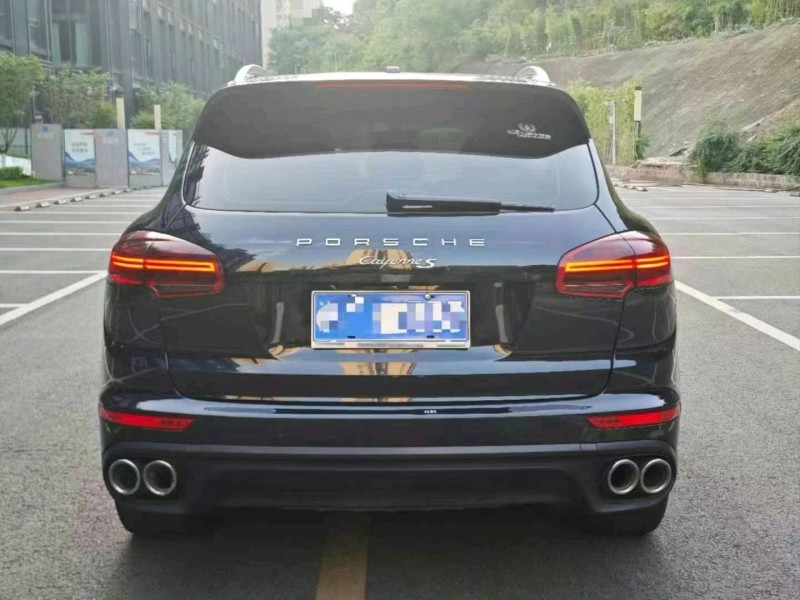 潍坊17年保时捷卡宴9