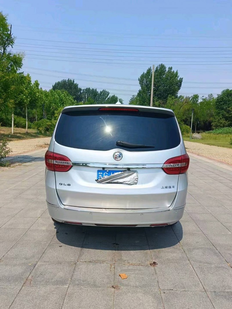 聊城15年别克GL82