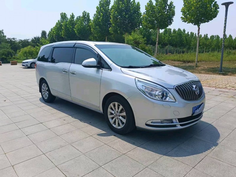 聊城15年别克GL88