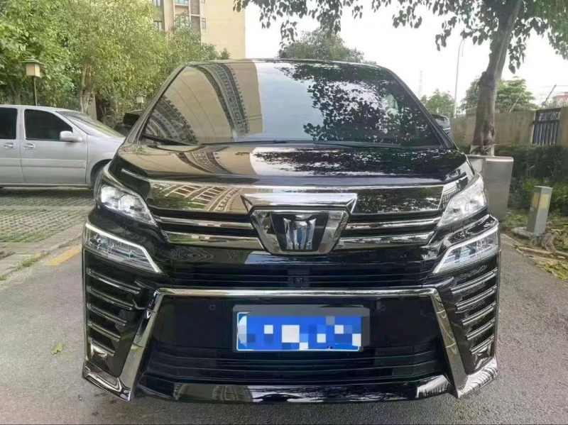 佛山21年丰田皇冠1