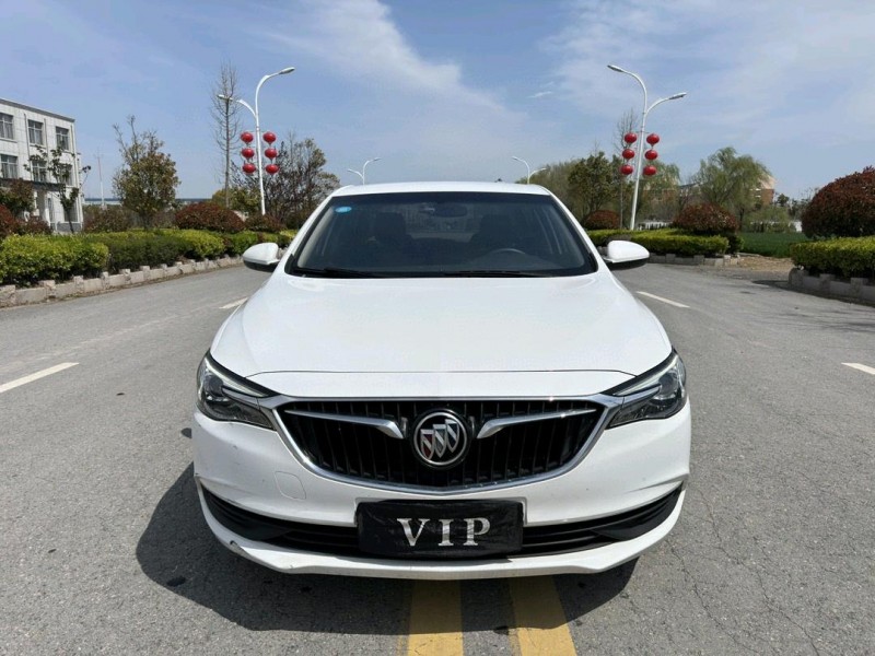 盐城19年别克英朗1