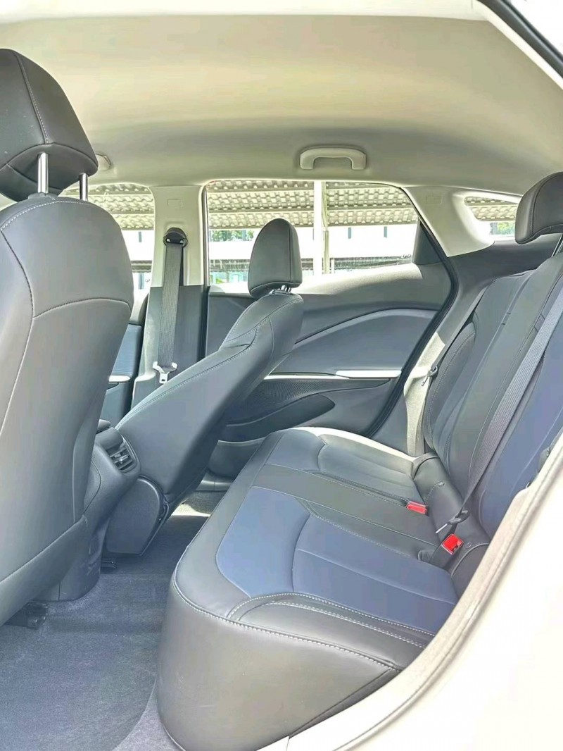 东莞23年别克微蓝4