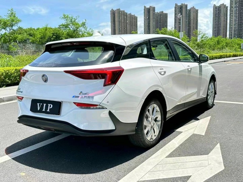 东莞23年别克微蓝7