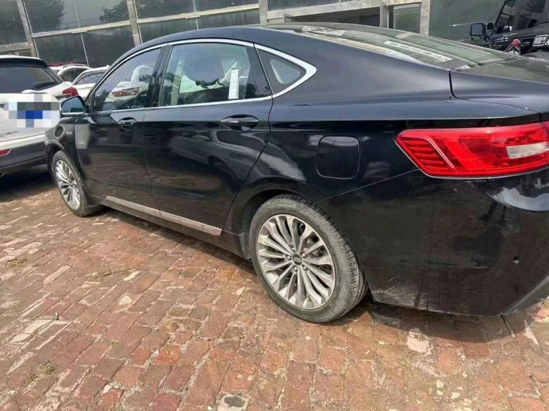 保定16年吉利博瑞3