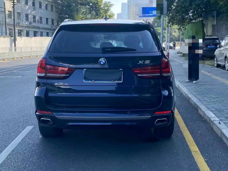广州17年宝马X59