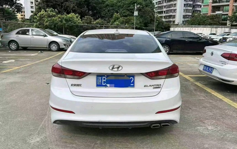 佛山19年现代朗动6