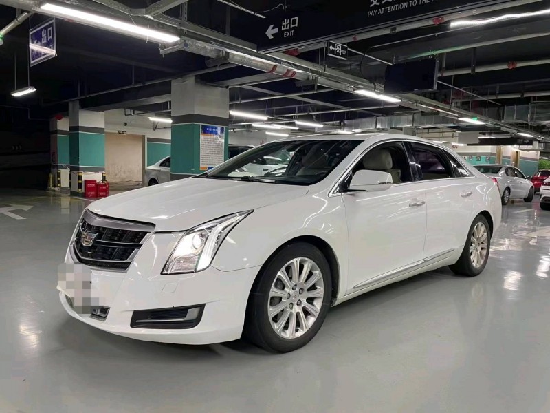 成都16年凯迪拉克XTS2