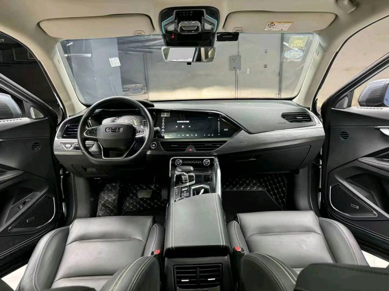 成都19年吉利星越6