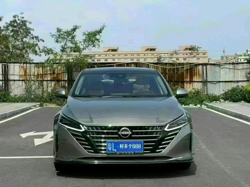 东莞23年日产天籁1