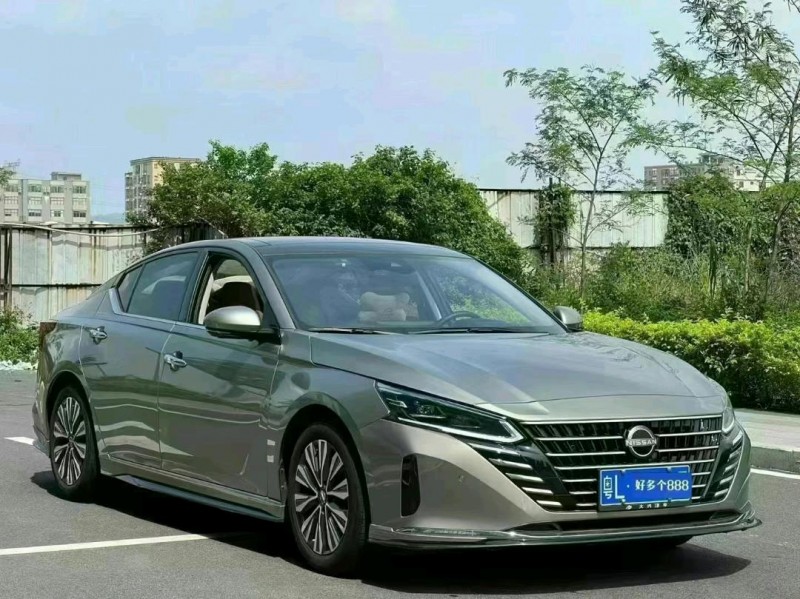 东莞23年日产天籁2