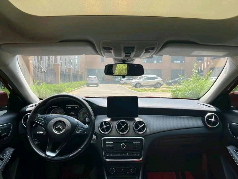 保定16年奔驰GLA6