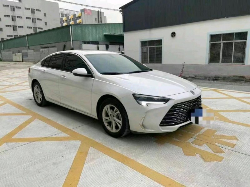 汕头24年别克君威2