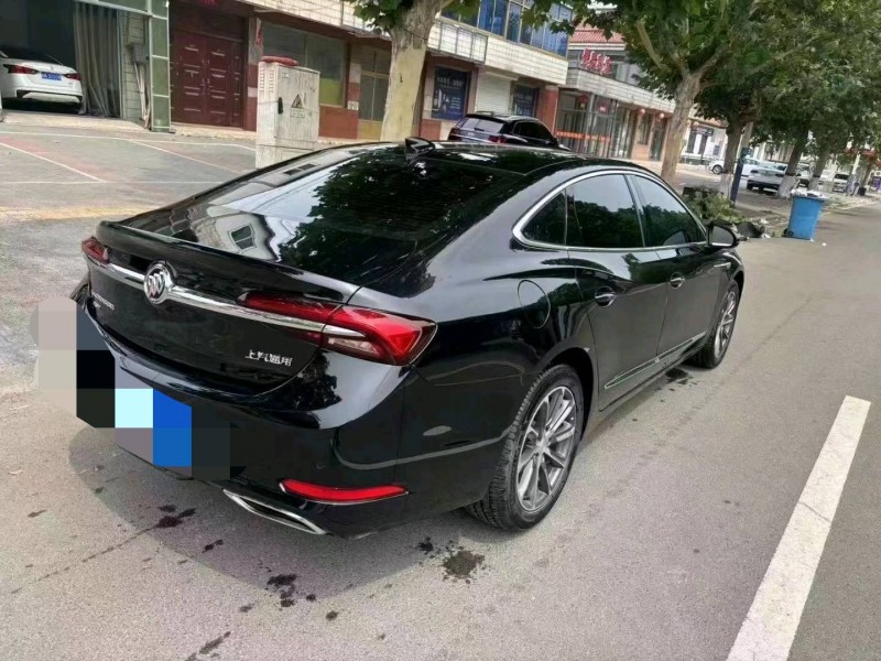 邢台19年别克君越5