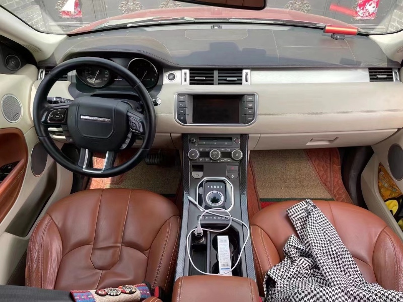 榆林12年路虎极光4