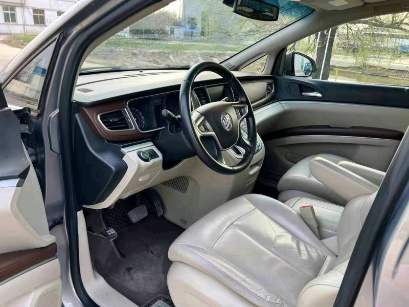 徐州19年别克GL85