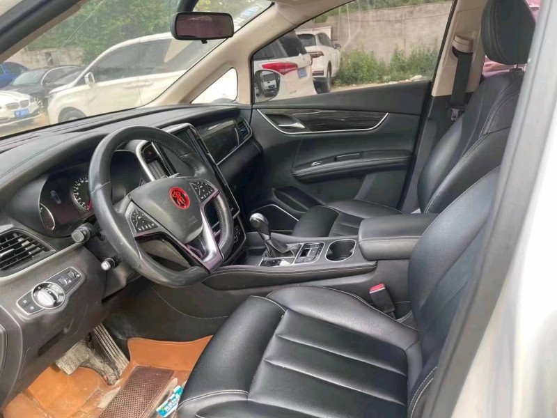 东营18年比亚迪宋MAX3