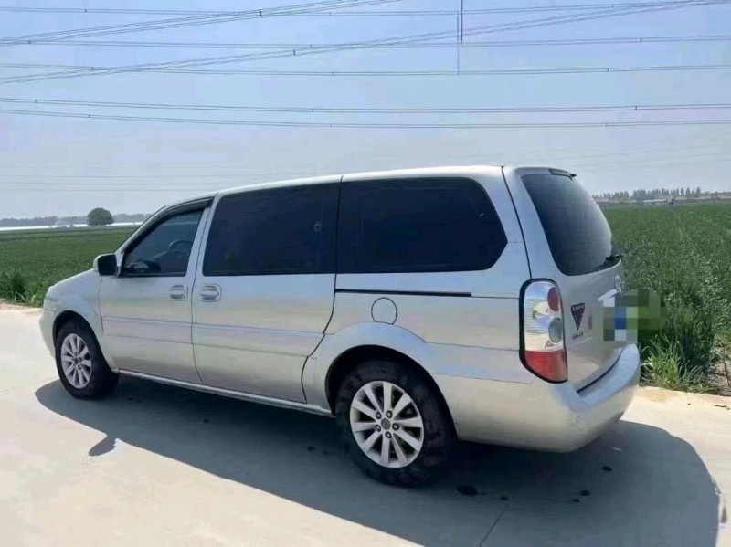 枣庄13年别克GL89