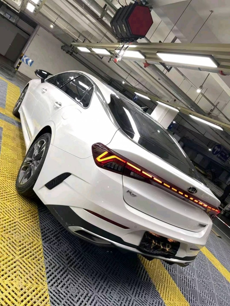 成都21年起亚K56