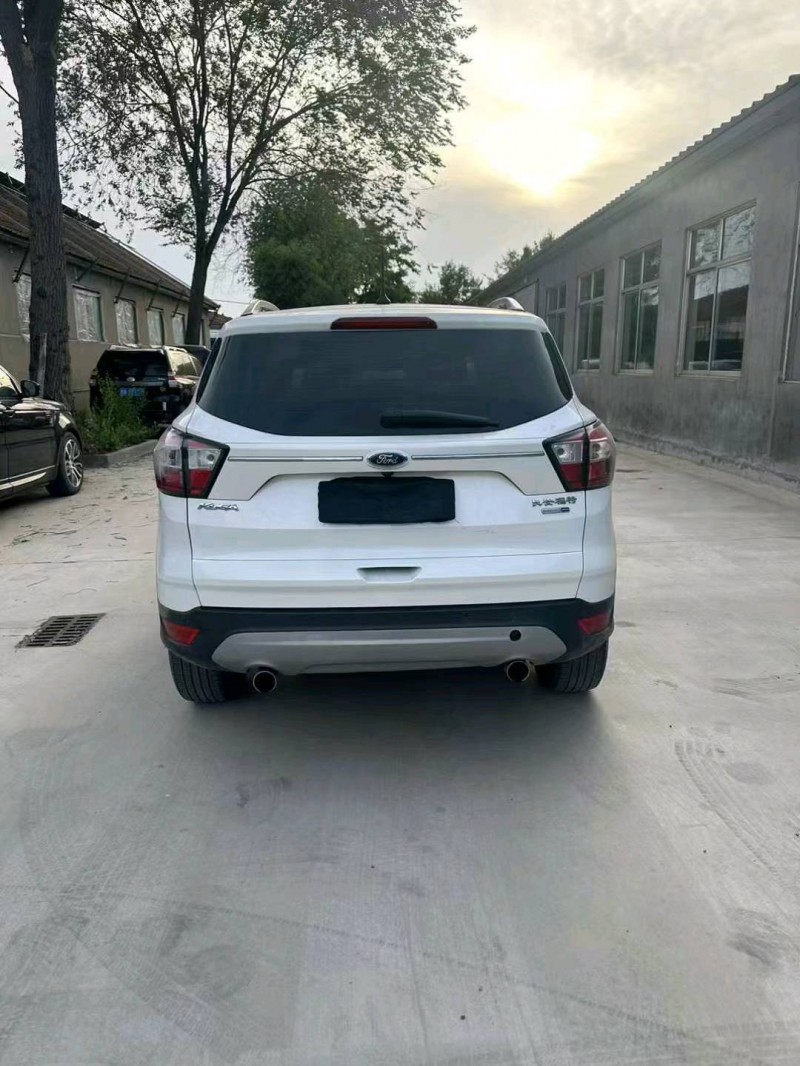 济南18年福特翼虎8