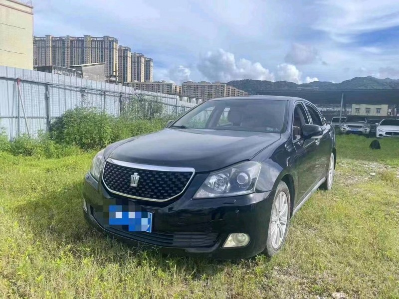 广州12年丰田皇冠1