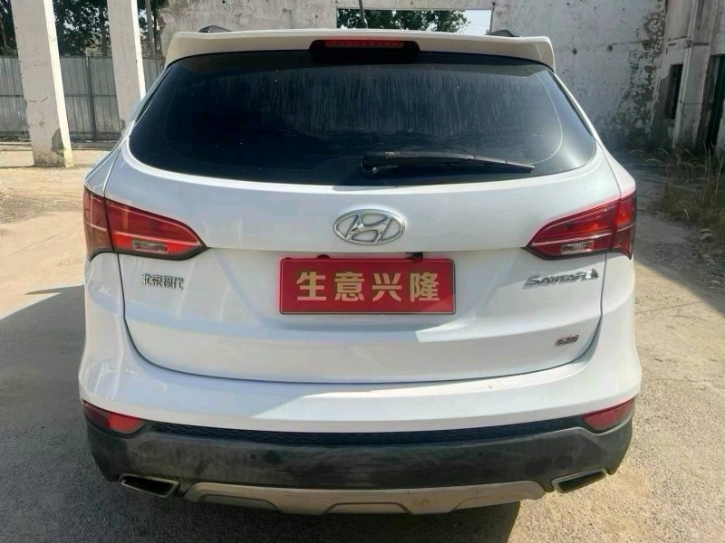 郑州14年现代新胜达8