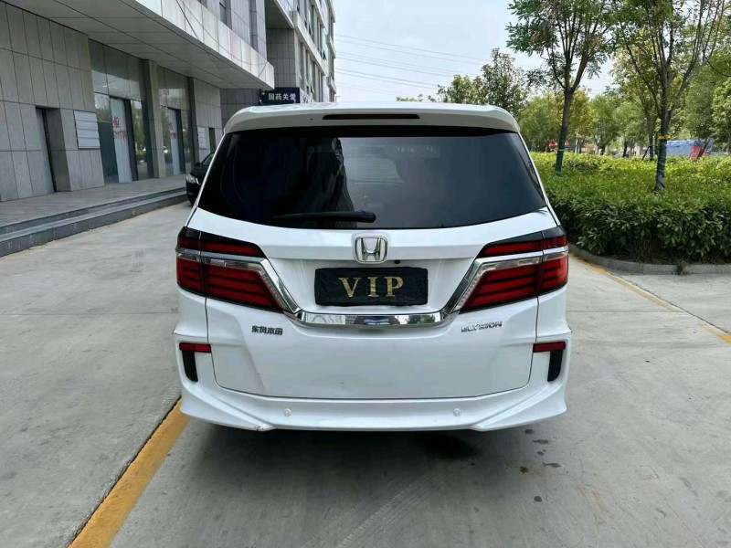 枣庄18年本田艾力绅2